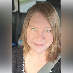 Meet your Posher, Amie